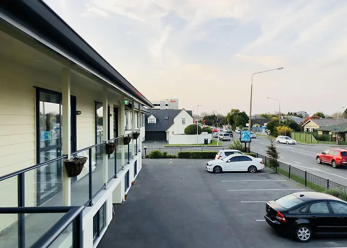 123 Motel