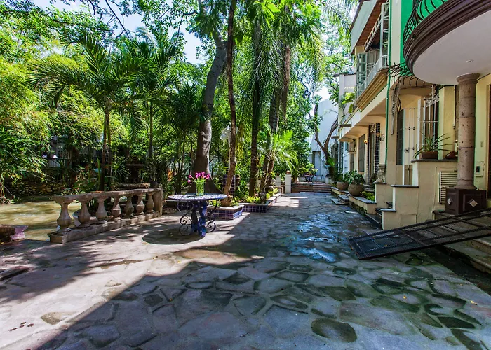 Hotel familiar: Garlands Del Rio Riverside Boutique Hotel