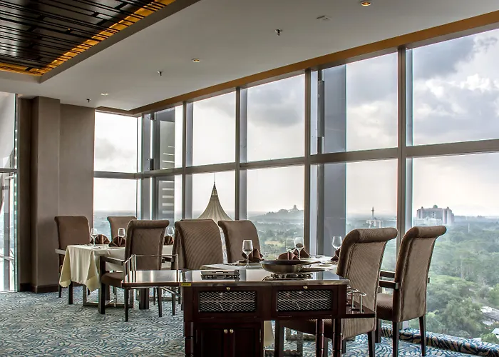 Astana Wing - Riverside Majestic Hotel