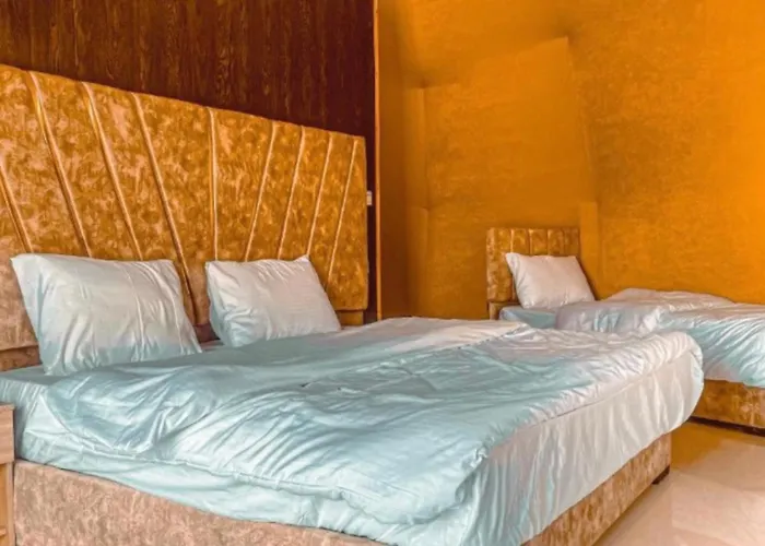 Wadi Rum Bubbles Luxury Camp