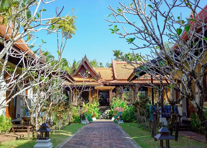  Khaolak Bhandari & Spa