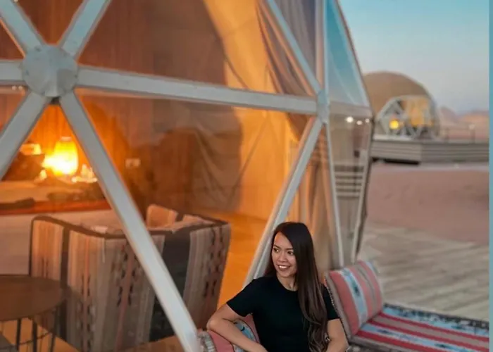 Wadi Rum Rotana Bubble Luxury Camp