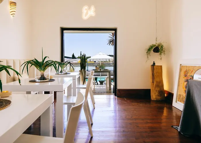 Cape Diem Lodge