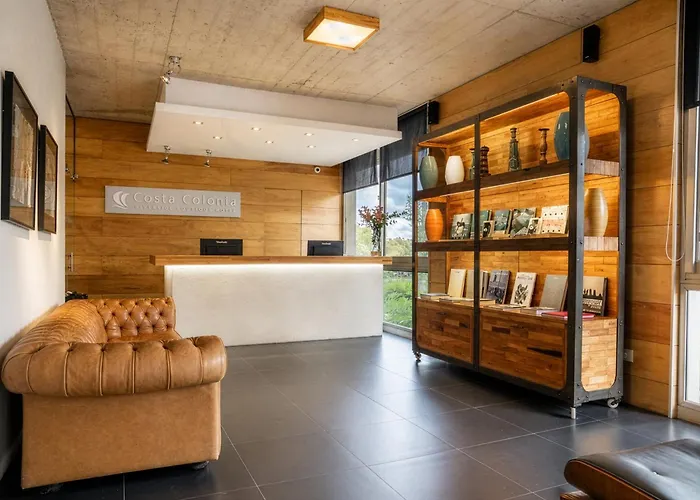Costa Colonia - Riverside Boutique