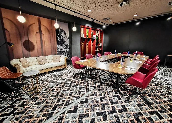 NH Collection Madrid Suecia