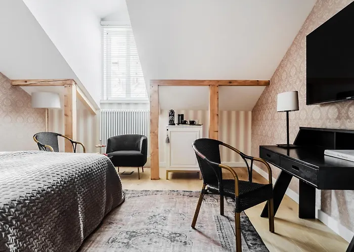 Hotel Unicus Palace Old Town - Destigo Hotels