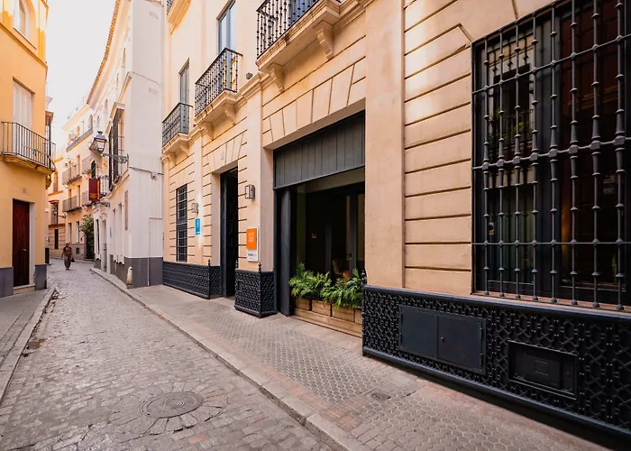 Joya Del Casco Boutique By Shiadu