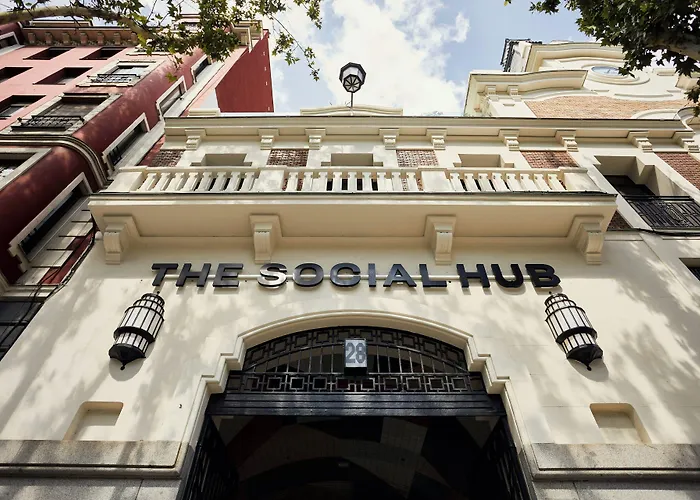  Social Hub Madrid 4 Star