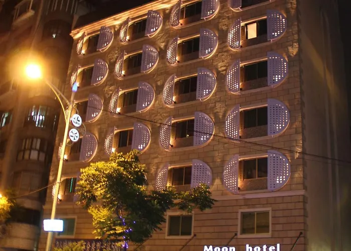 Hotel cerca del aeropuerto: The Moon Hotel