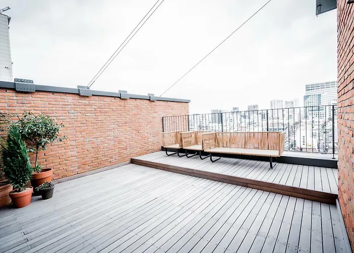 Patio 7