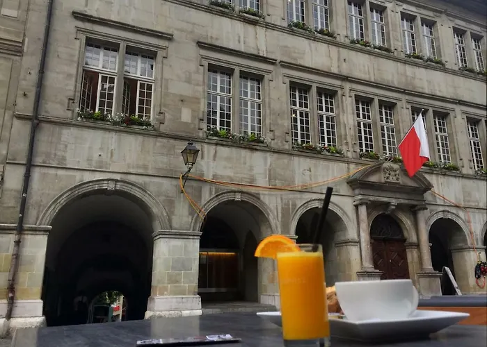 Hotel Du Raisin