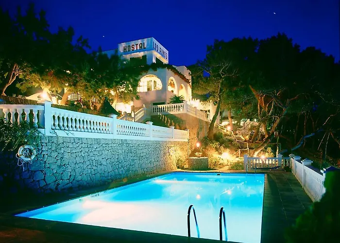 Hotel Ping Pong: Hostal Los Pinos